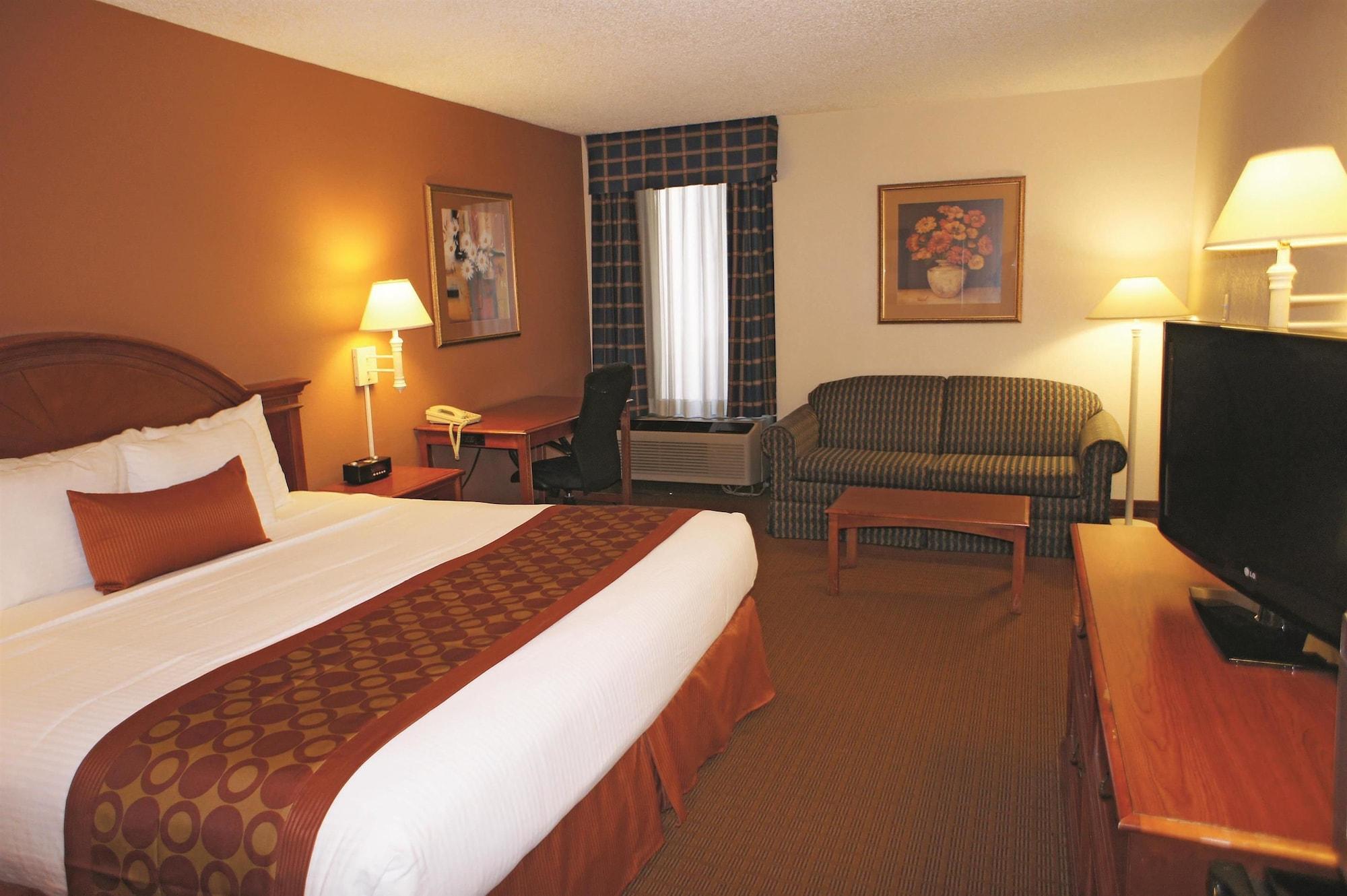 Ramada By Wyndham Provo Hotell Eksteriør bilde